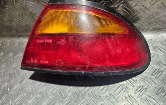 Mazda 323 F Rear/tail lights 0421439