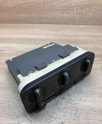 Volvo C70 Climate control unit 9171799 98W42E