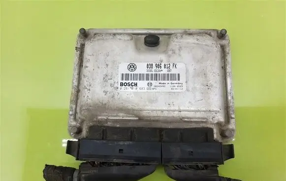 Seat Leon (1M) Engine control unit/module 038906012FK