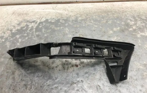 Volkswagen Touran I Rear bumper mounting bracket 1T0807376CBILI 1T0807376C