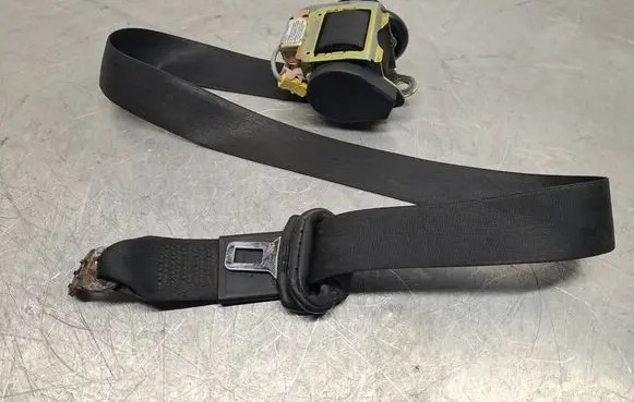 Audi A6 S6 C5 4B Front seatbelt 4B0857705A