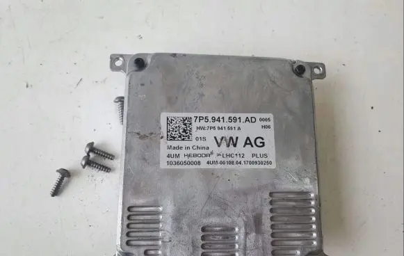 Skoda Octavia Mk3 (5E) LED ballast control module 7P5941591AD