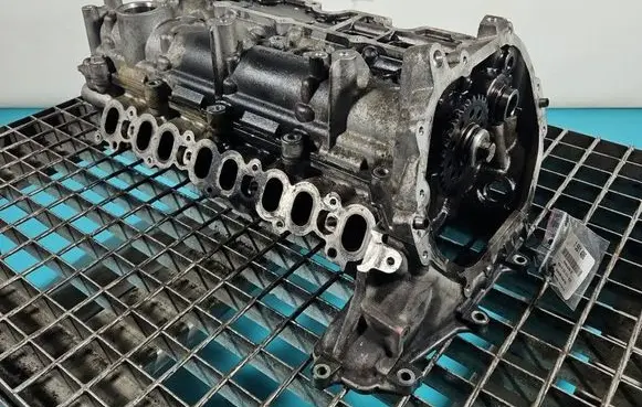 Jaguar XE Engine head G4D36J011BB IMPRK1551486