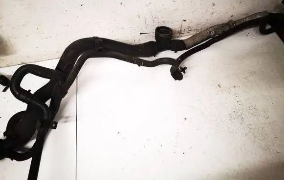 Volkswagen PASSAT B6 Engine coolant pipe/hose 3c0122101cj