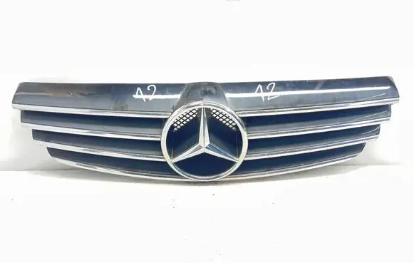 Mercedes-Benz CLK A209 C209 Front bumper upper radiator grill A2098800023