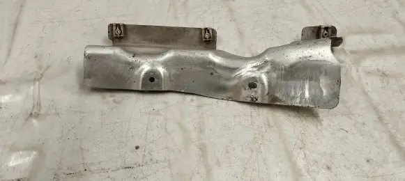 BMW 6 F06 Gran coupe Heat shield in engine bay 7185204