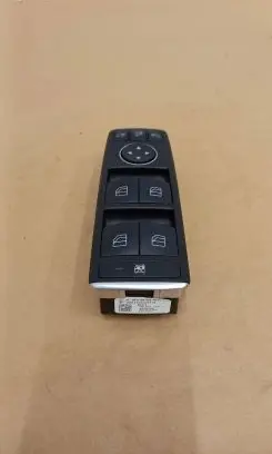 Mercedes-Benz A W176 Electric window control switch DCA1669054400