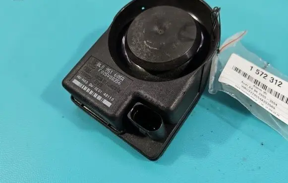 Audi A4 S4 B6 8E 8H Alarm system siren 8L0951605A IMPRK1572312