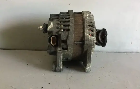 Nissan Qashqai Generator/alternator 23100JD71A
