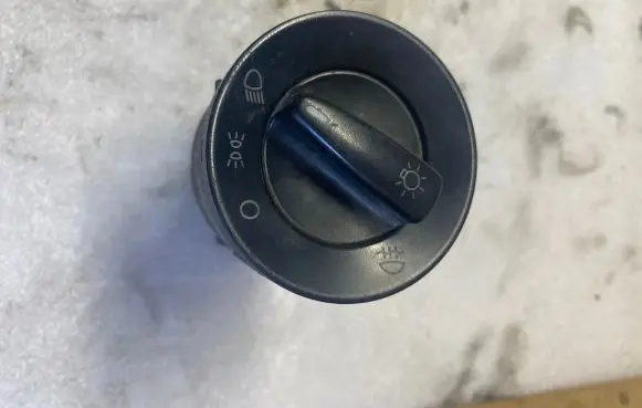Volkswagen PASSAT B5.5 Light switch 3B0941531B 04053002 0298011531