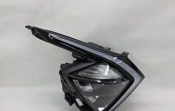 KIA Sportage Headlight/headlamp 92102R2000