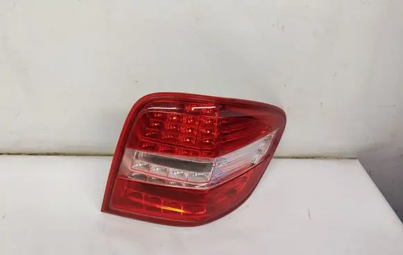 Mercedes-Benz ML W164 Rear/tail lights A1649064300