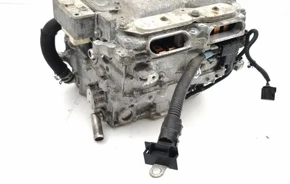 Lexus IS III XE30 Voltage converter inverter 2321001244 252113013 G920030132