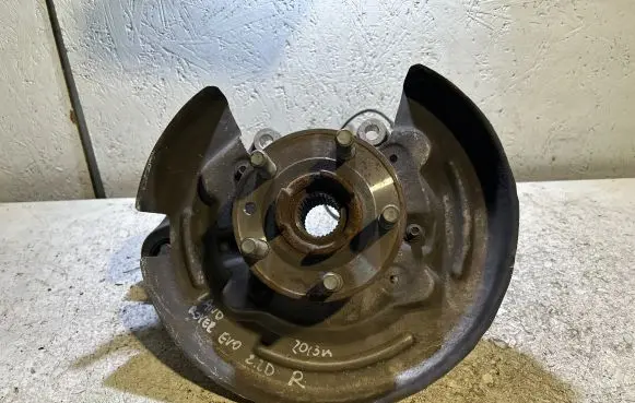 Land Rover Range Rover Evoque L538 Front wheel hub