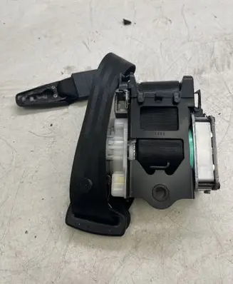 Audi A4 S4 B8 8K Front seatbelt 3066322 307161510