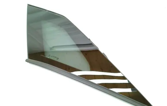 Peugeot 3008 II Rear side window 43R008600 E000255