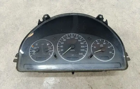 Mercedes-Benz ML W163 Speedometer (instrument cluster) A1635407111