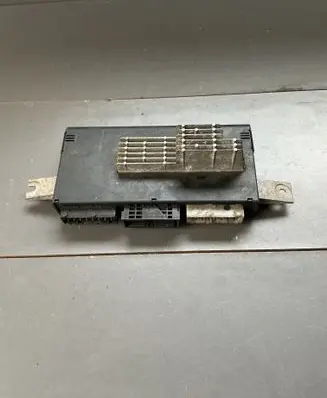 BMW 5 E39 Light module LCM 61358372875 109110