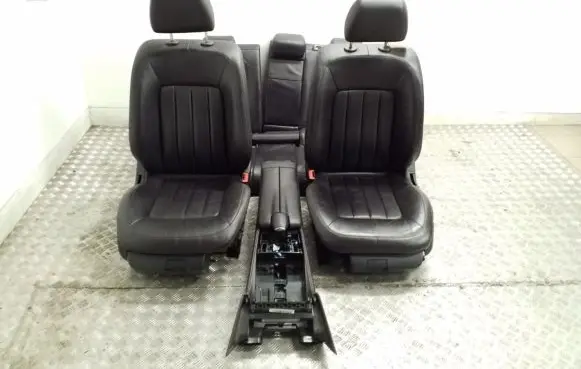 Mercedes-Benz CLS C218 X218 Interior set 
