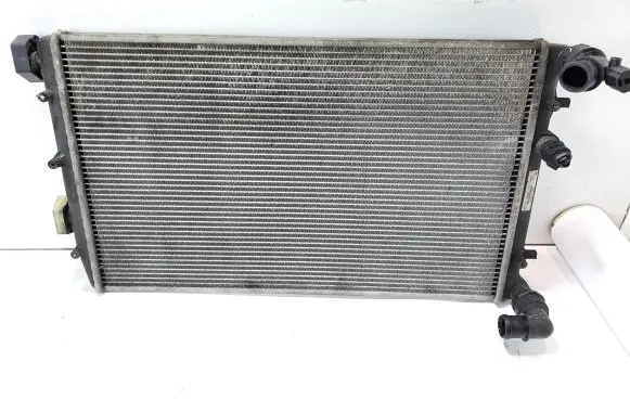 Skoda Fabia Mk2 (5J) Coolant radiator 6Q0121253R