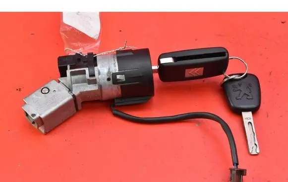 Citroen C5 Ignition lock 36410600