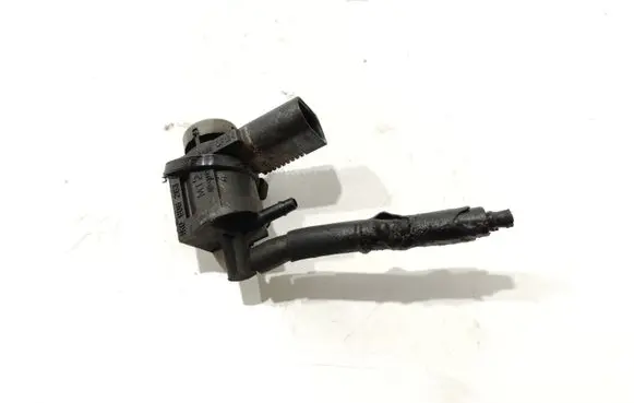 Audi A5 8T 8F Turbo solenoid valve 1K0906283