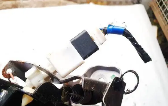 Honda CR-V Brake pedal sensor switch