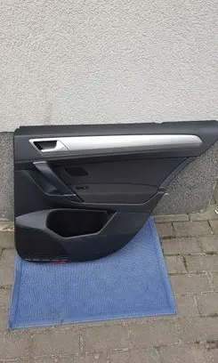 Volkswagen Golf Sportsvan Rear door card panel trim