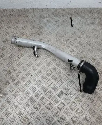 BMW 5 E39 Intercooler hose/pipe