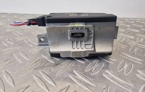 Audi A4 S4 B8 8K Steering wheel lock 8K0905852D
