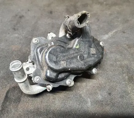 Skoda Octavia Mk3 (5E) EGR valve 04L131501S