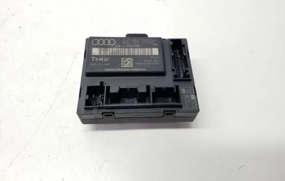Audi Q7 4L Door control unit/module 4L0959793B