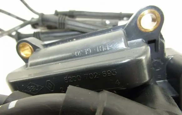 Renault Twingo II High voltage ignition coil 8200702693