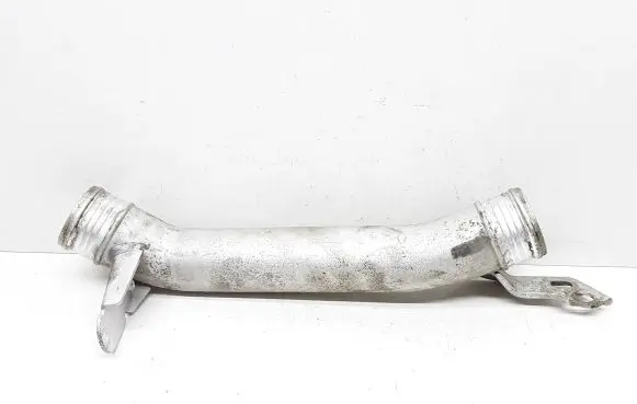 Volvo V40 Intercooler hose/pipe 31370060
