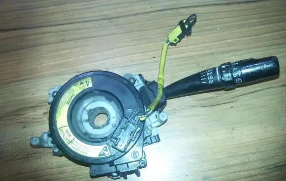 Toyota Avensis T220 Wiper control stalk