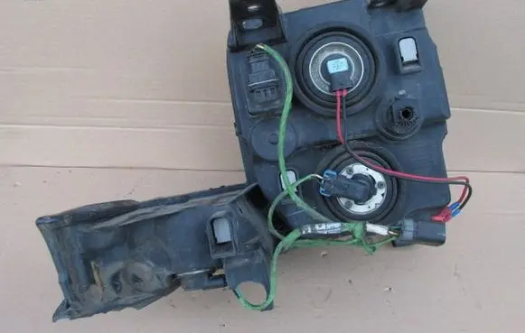 Jeep Commander Headlight level adjustment motor 