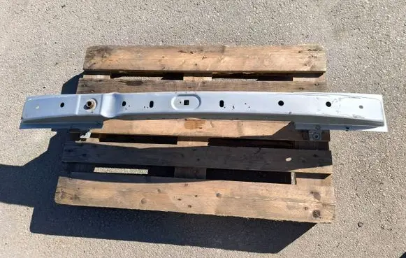Opel Vivaro Front bumper cross member