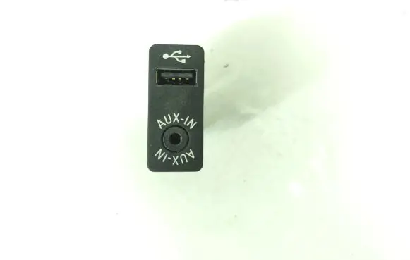BMW 3 F30 F35 F31 USB socket connector 7229246 169593