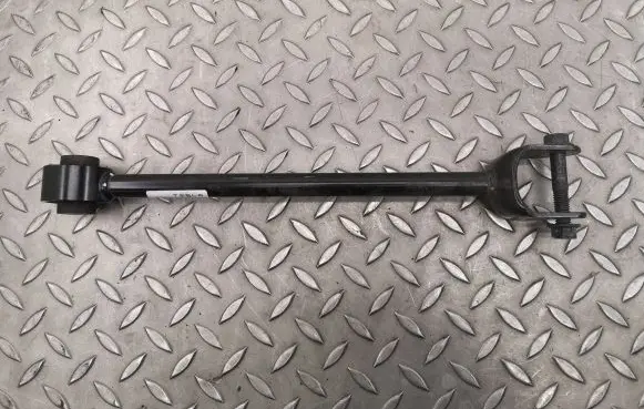 Tesla Model Y Rear upper control arm/wishbone 104444100E
