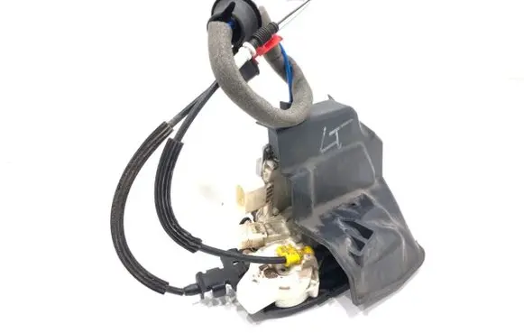 Audi A8 S8 D4 4H Rear door lock 4H0839016C