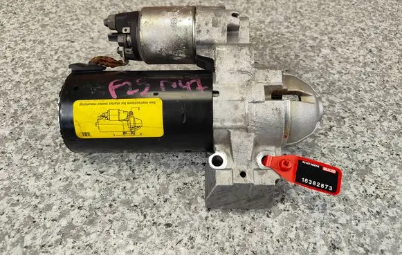 BMW 5 F10 F11 Starter motor 8506657