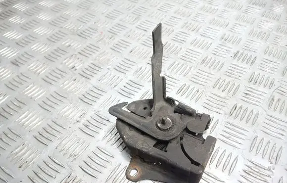 Mazda 626 Engine bonnet (hood) release handle