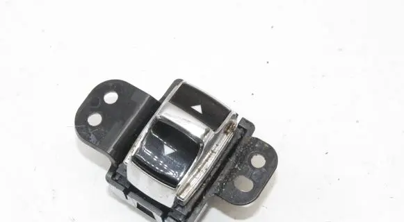 Infiniti Q50 Other switches/knobs/shifts