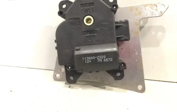 Subaru Outback Air flap motor/actuator 1138002320 7N6572