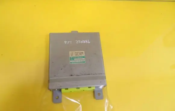 Isuzu Trooper Engine control unit/module 8943153500