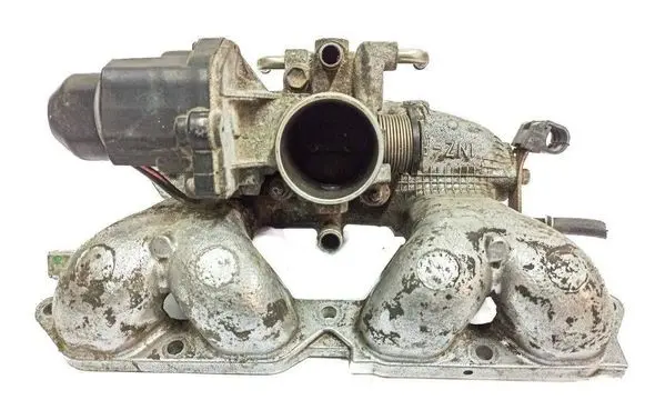 Toyota Prius (XW20) Throttle valve 8945230150 5I01
