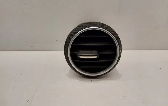 Audi A3 S3 8P Dashboard side air vent grill/cover trim 8P0820901D