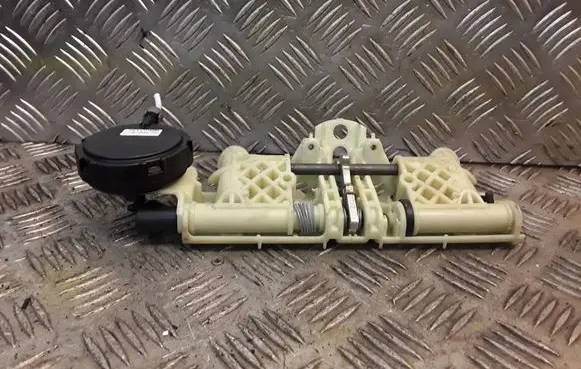 Mercedes-Benz E W210 Seat control module