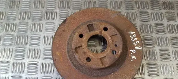 Mazda 323 F Front brake disc