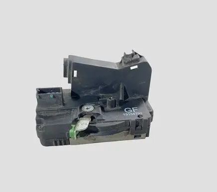Opel Meriva A Front door lock 13154792